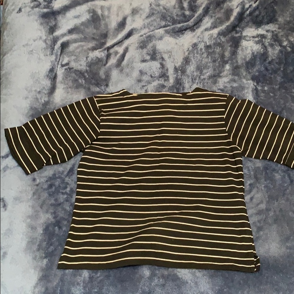 Long sleeve Black and white striped shirt